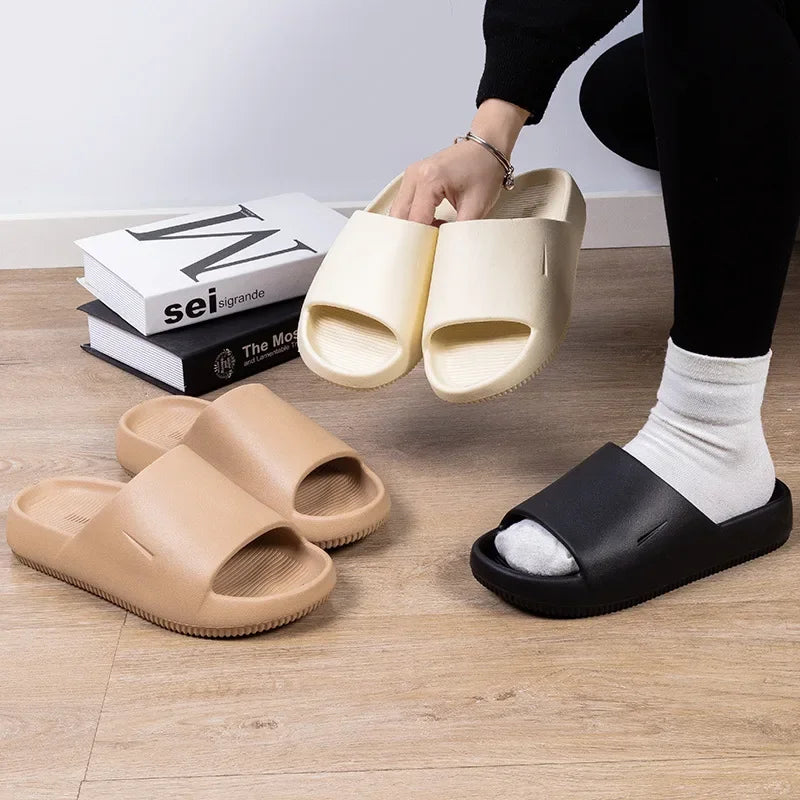 Solis Cushioned Memory Foam - Slides