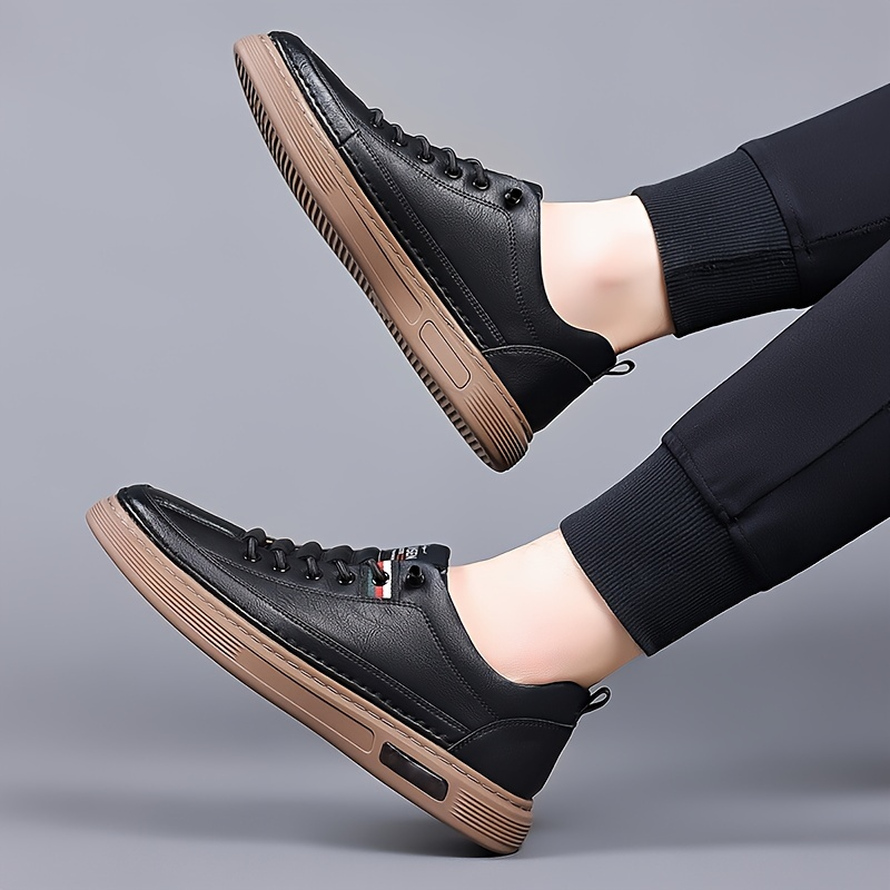 Leather Lace-Up Low-Top - Sneaker