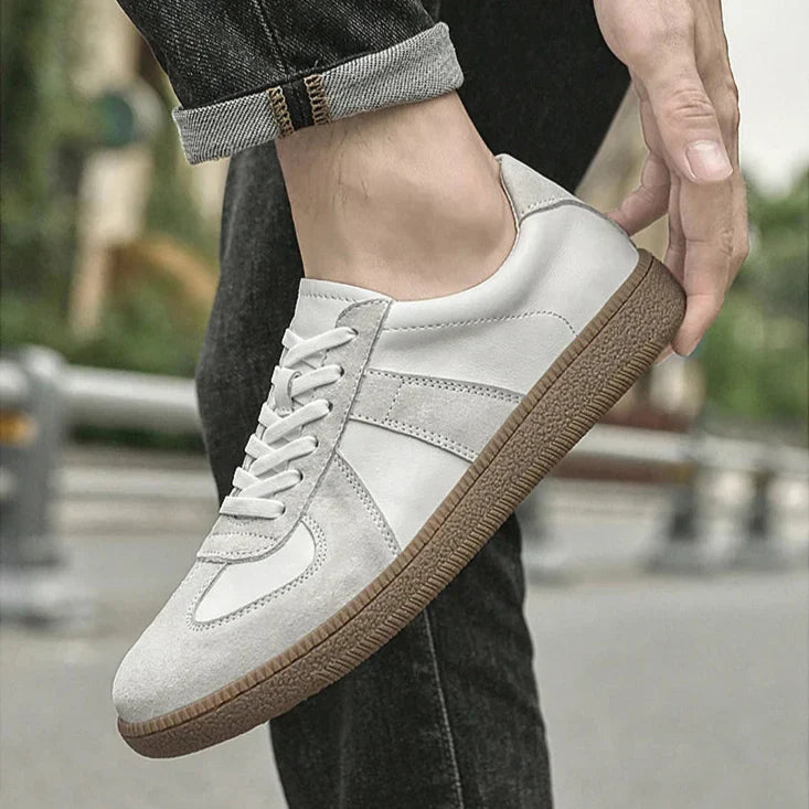 Alpine Suede Low-Top - Sneakers