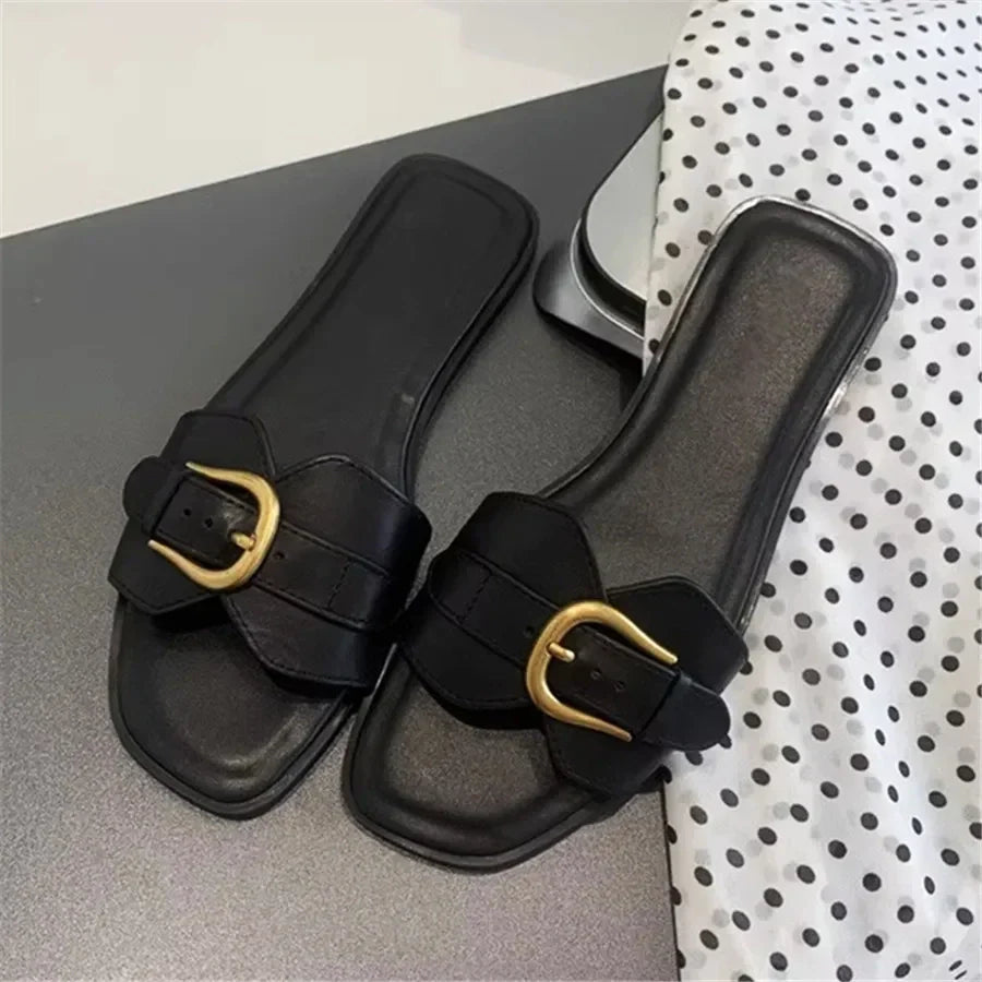 Geneva Buckle - Sandals