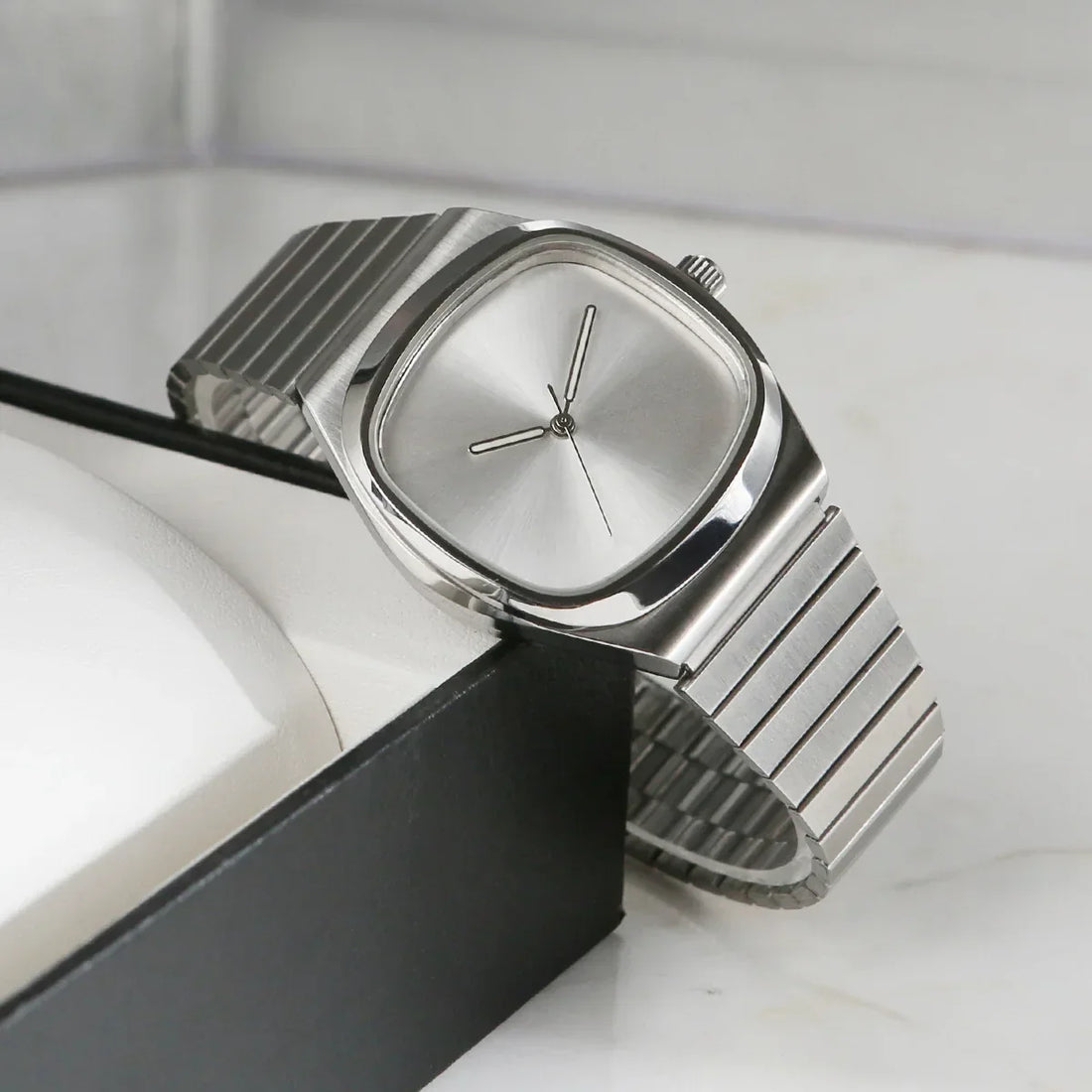 Minimalist Black Leather Strap - Watch