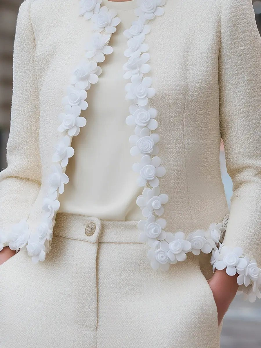 Tweed Jacket With 3D Floral Appliqué Trim - Jacket CASA LARO