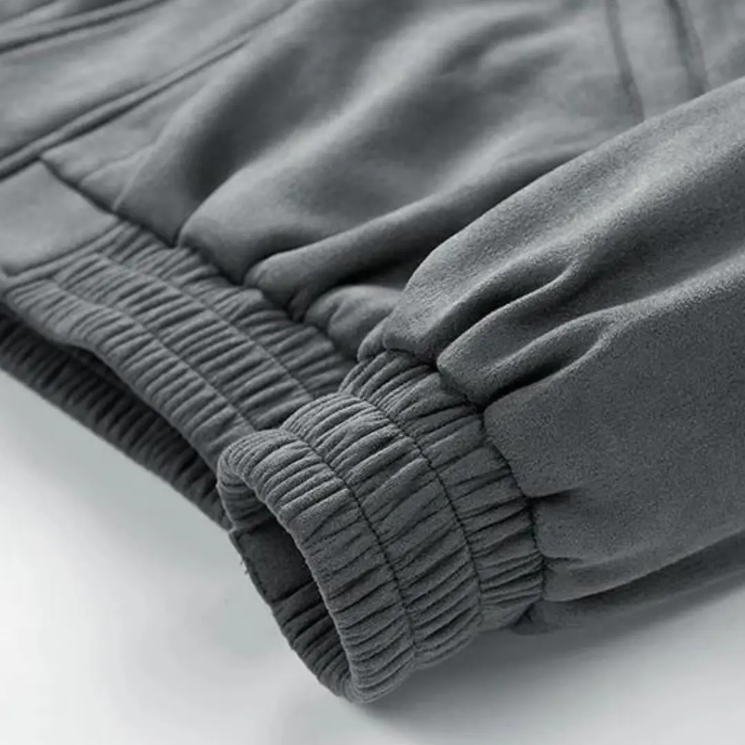 Vistaro Classic - Jacket

Would you like variations with fabric, color, or style (e.g., Lightweight, Quilted, Bomber)? CASA LARO