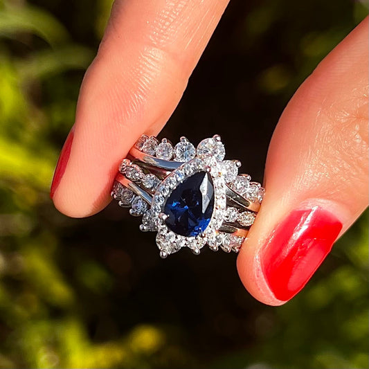 Retro 2 Pcs Blue Pear Cut Halo Design With Insert Band Bridal Set Shine of Diamond