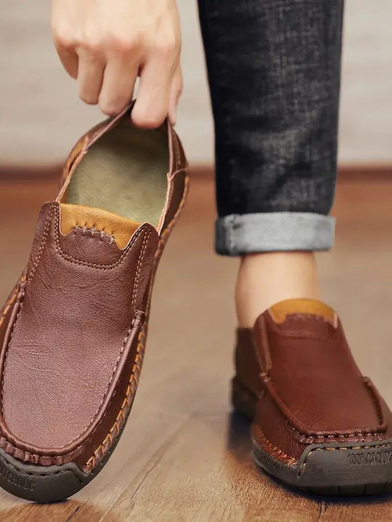 Comfortable Leather Moccasins Shoes - Casa  Laro CASA LARO