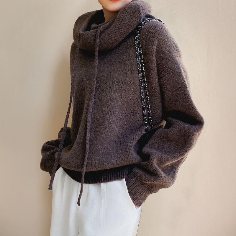 Aria Merino Wool Turtleneck - Sweater