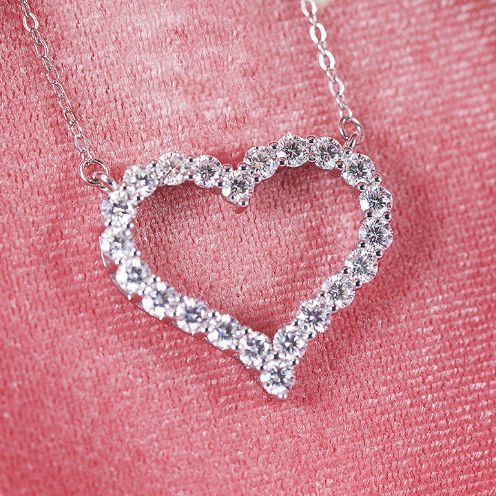 Hallow Heart Shape Design Moissanite Pendant Necklace Shine of Diamond