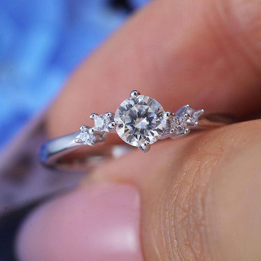 ShineofDiamond Classic 0.5 CT Five Stone Round Cut Moissanite Ring Shine of Diamond