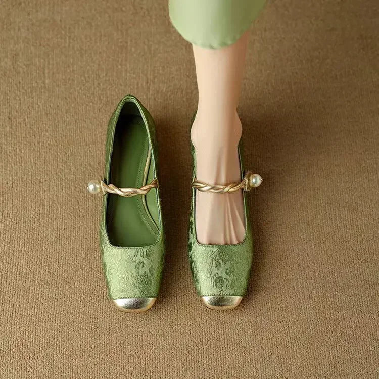 Pearl Embellished Verona - Pumps