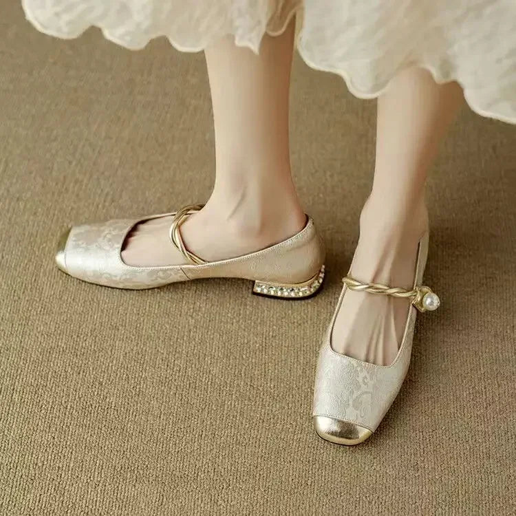 Pearl Embellished Verona - Pumps