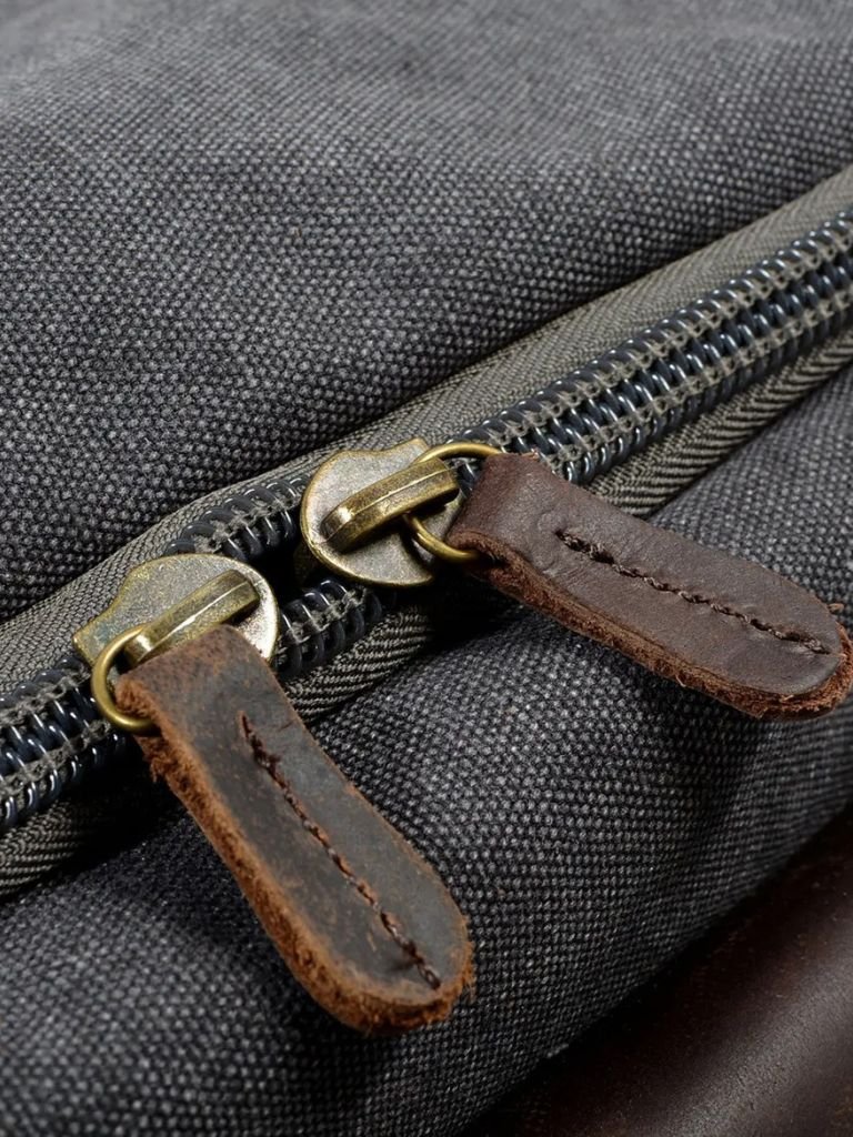 Highland Expeditioner Duffle Bag - Casa  Laro CASA LARO