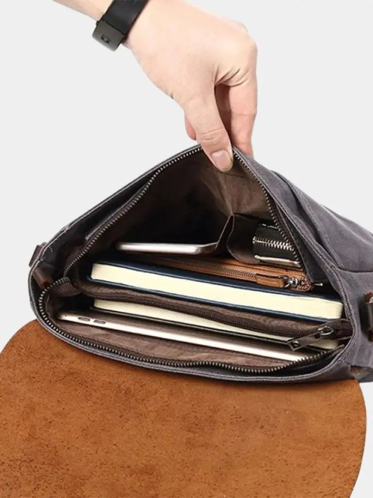 Windsor Messenger Shoulder Bag - Casa  Laro CASA LARO