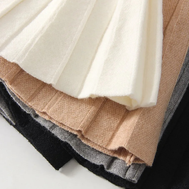 Pleated - Skirt