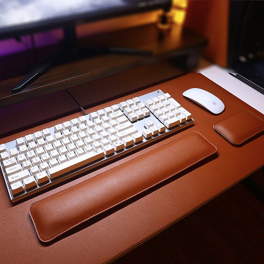Zentora desk mat and wrist support set image 1